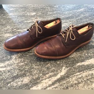 Allen Edmonds Oak Street, brown cap toe shoes, size 10.5D